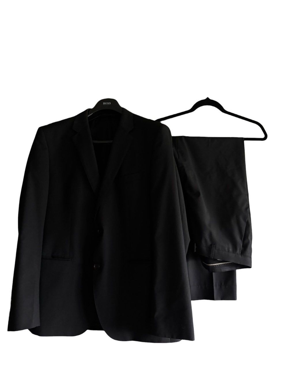 BOSS Hugo Boss Men’s 42R Black 100% Virgin Wool 2 Piece Suit Classic